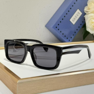 Gucci Rectangular Frame Sunglasses with Black Tinted Lenses