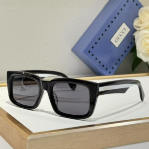 Gucci Rectangular Frame Sunglasses with Black Tinted Lenses