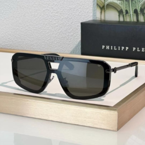 Philipp Plein Rectangular Frame Sunglasses with Black Tinted Lenses